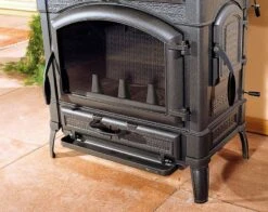 Kaminofen LA NORDICA Isotta Evo -Cocoon Verkäufe kaminofen lanordica isotta evo isotta con cherchi evo detail 1 5 11929